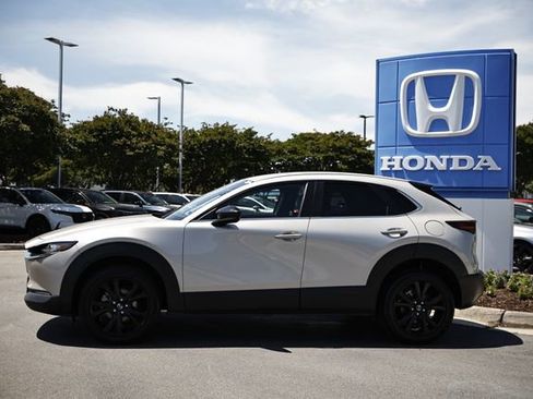 Used 2024 MAZDA CX-30 AWD 2.5 S w/ Select Sport Pkg image 4