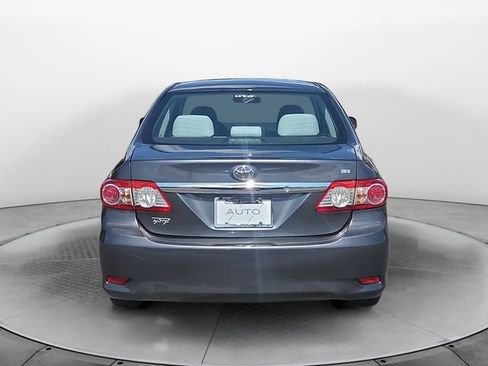 Used 2011 Toyota Corolla LE FWD image 4