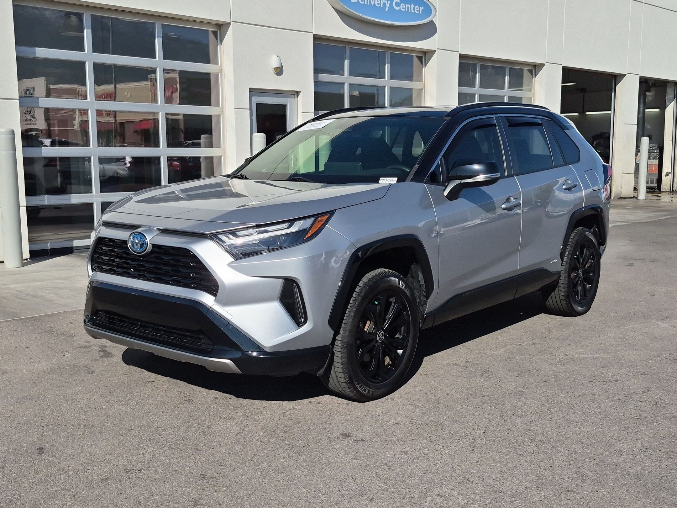 Used 2023 Toyota RAV4 XSE w/ XSE Grade Weather Package AWD/4WD image 11
