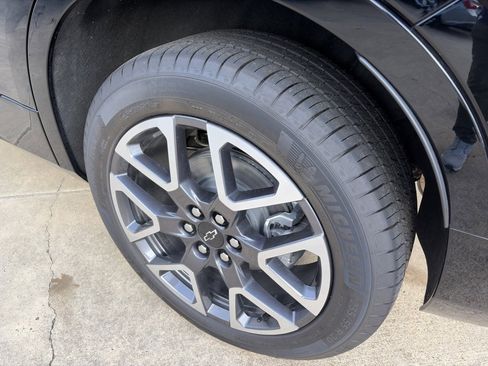 Used 2025 Chevrolet Blazer RS w/ Enhanced Convenience Package image 7