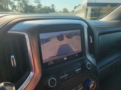 Used 2020 Chevrolet Silverado 1500 RST image 22