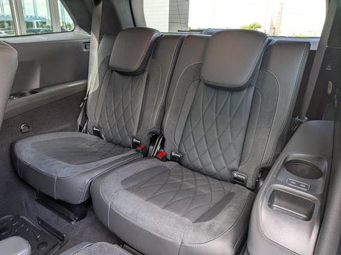 Used 2026 Mercedes-Benz GLS 63 AMG 4MATIC image 15