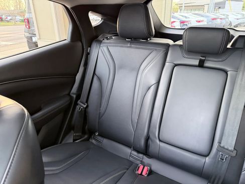 Used 2021 Ford Mustang Mach-E Premium image 27