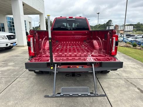 Used 2026 Ford F350 Lariat w/ Lariat Ultimate Package AWD/4WD image 26