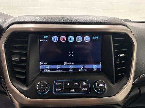 Used 2019 GMC Acadia Denali w/ Technology Package AWD/4WD image 24