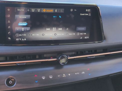 Certified 2023 Nissan Ariya FWD image 16