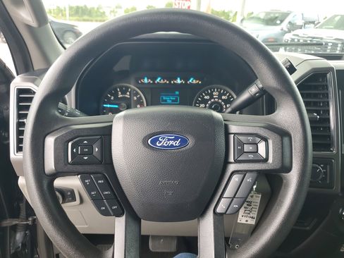 Used 2020 Ford F150 XLT image 18