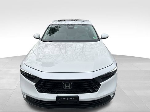 Used 2024 Honda Accord EX image 8