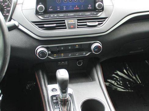 Used 2019 Nissan Altima 2.5 SR image 28