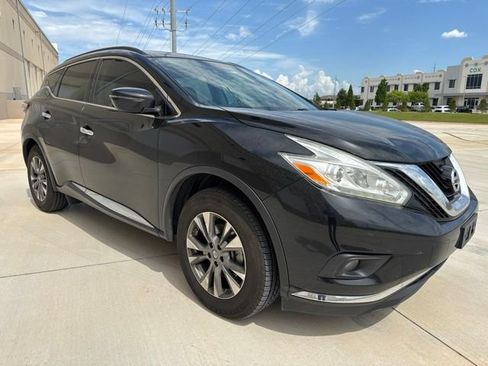 Used 2016 Nissan Murano SV FWD image 1
