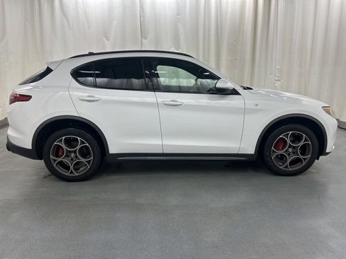 Used 2023 Alfa Romeo Stelvio Ti w/ Active Assist Plus Package image 7