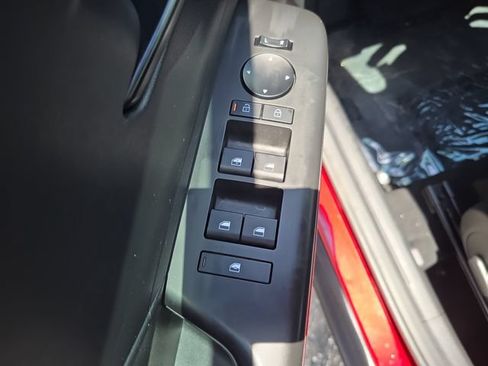 Used 2024 Hyundai Kona SEL FWD image 14