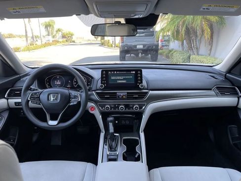 Used 2022 Honda Accord LX image 14