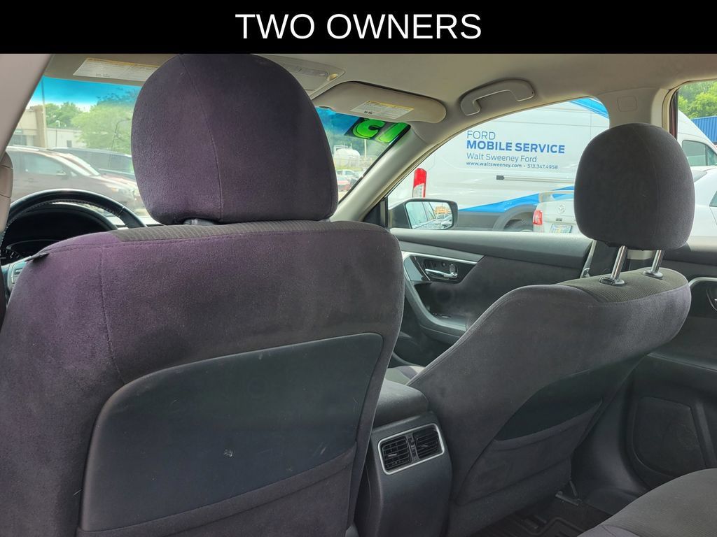 Used 2013 Nissan Altima 2.5 SV FWD image 10