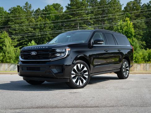 New 2027 Ford Expedition Max Platinum w/ Driver's Package AWD/4WD image 2