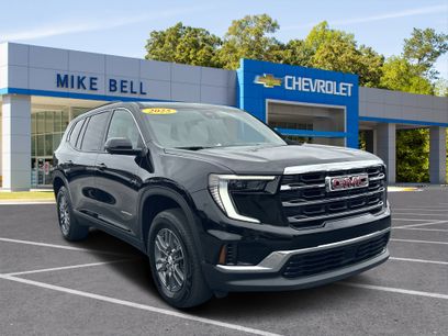 Used 2025 GMC Acadia Elevation