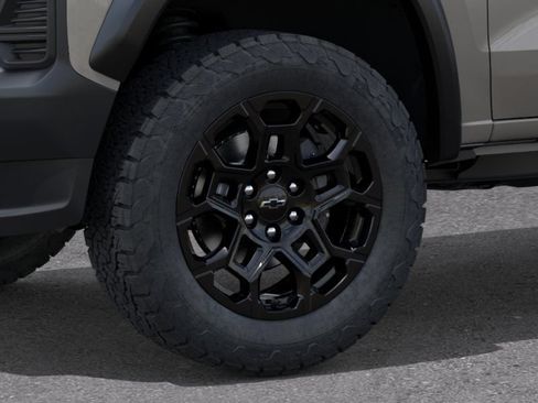 New 2026 Chevrolet Colorado Trail Boss AWD/4WD image 9