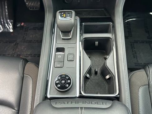 Certified 2023 Nissan Pathfinder SL w/ SL Premium Package image 32