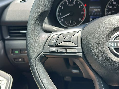 Certified 2024 Nissan Sentra S FWD image 14