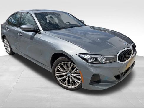 Certified 2023 BMW 330i xDrive Sedan w/ Premium Package image 5