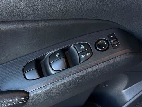 Certified 2025 Nissan Altima 2.5 SV FWD image 20