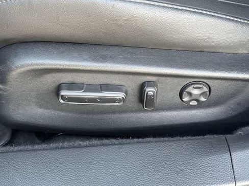 Used 2021 Honda Accord Touring image 15