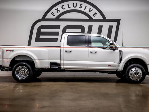 Used 2026 Ford F450 Platinum w/ Platinum Plus Package AWD/4WD image 9