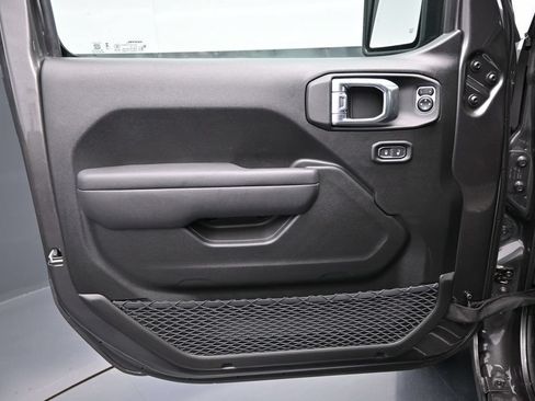 New 2026 Jeep Gladiator Sport AWD/4WD image 10