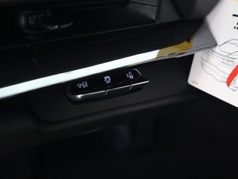 New 2026 Chevrolet Corvette Stingray Preferred Cpe w/ Stealth Interior Trim Package RWD image 24