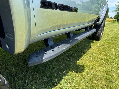 Used 2022 Chevrolet Silverado 2500 Custom w/ Gooseneck/5TH Wheel Package AWD/4WD image 39