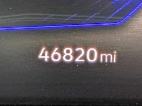 Used 2024 Volkswagen Jetta S image 28