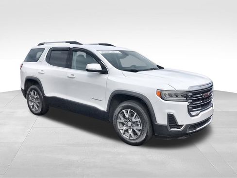 Used 2023 GMC Acadia SLE w/ Driver Convenience Package FWD image 2