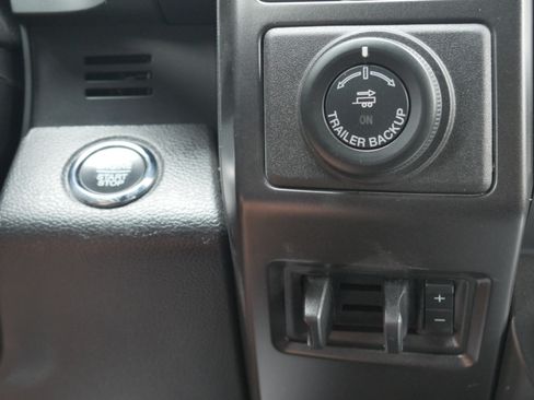 Certified 2021 Ford Expedition Limited AWD/4WD image 9