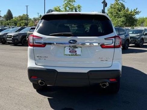 Used 2026 Subaru Ascent Limited AWD/4WD image 4