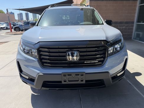 Used 2025 Honda Passport Black Edition image 10