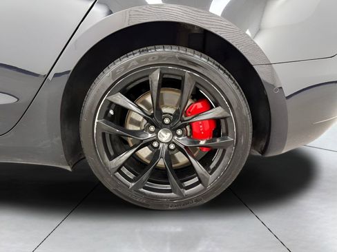 Used 2018 Tesla Model 3 Long Range image 28