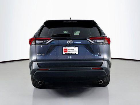 Certified 2025 Toyota RAV4 LE AWD/4WD image 6
