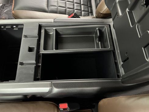 Used 2018 Nissan Titan Platinum Reserve RWD image 25