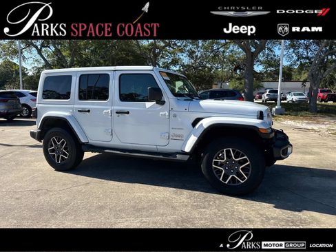 Certified 2024 Jeep Wrangler Unlimited Sahara AWD/4WD image 1