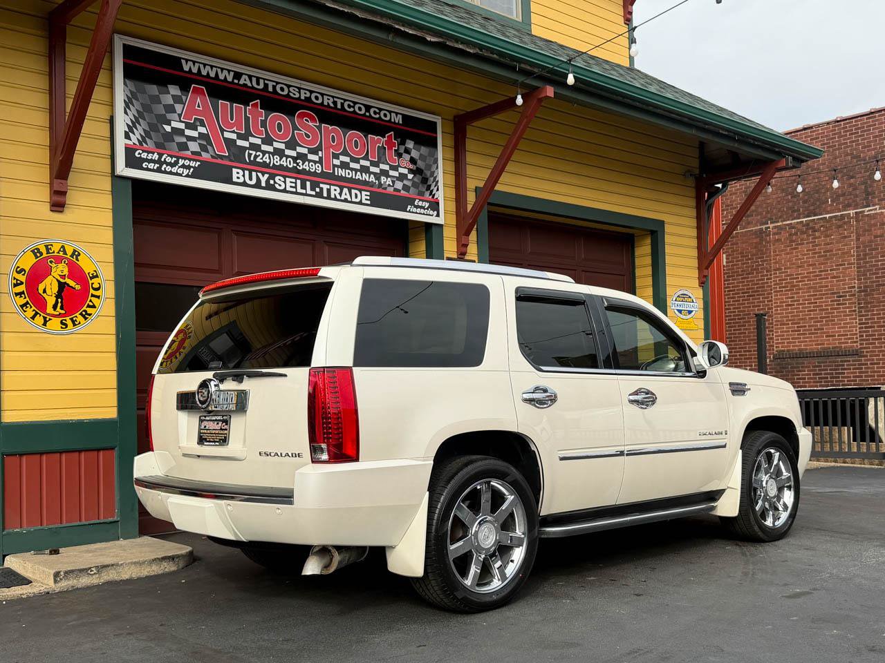 Used 2008 Cadillac Escalade 2WD image 4
