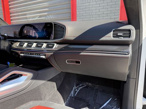 Used 2024 Mercedes-Benz GLE 63 AMG S w/ Driver Assistance Package image 16