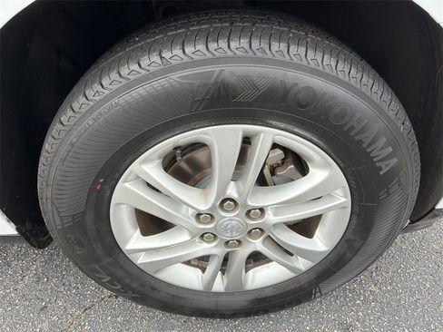 Used 2019 Buick Enclave Preferred image 12