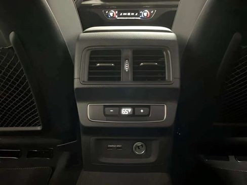 Used 2024 Audi SQ5 Premium w/ Convenience Package AWD/4WD image 70