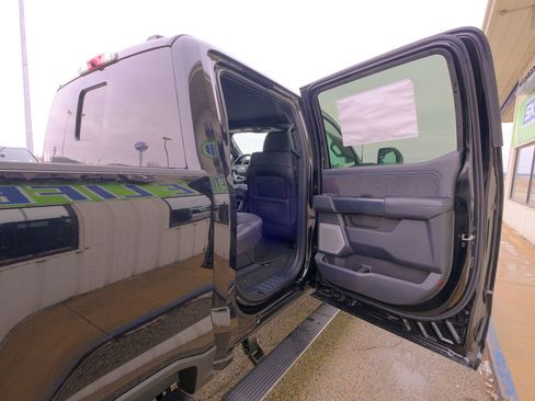 New 2026 Ford F250 Platinum image 15