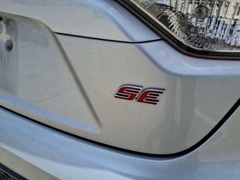 Used 2021 Toyota Corolla SE FWD image 9