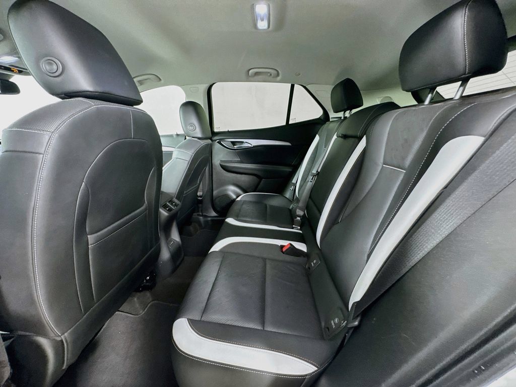 Used 2025 Buick Envision Sport Touring AWD/4WD image 29
