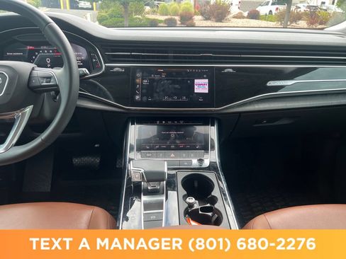 Used 2023 Audi Q8 Premium AWD/4WD image 18