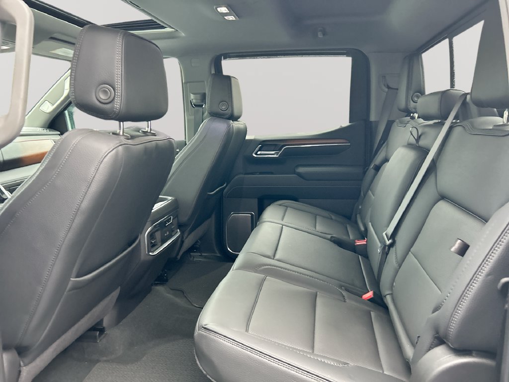 Used 2026 GMC Sierra 1500 Denali w/ Technology Package AWD/4WD image 29