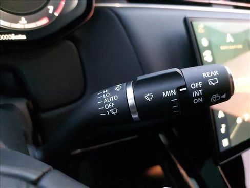 New 2025 Land Rover Range Rover Sport image 16