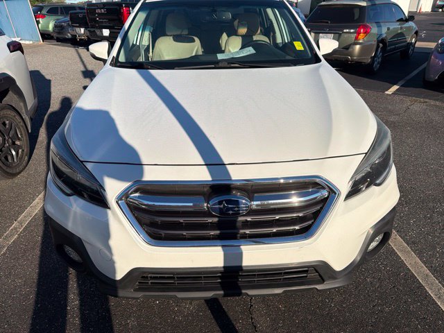 Used 2018 Subaru Outback 2.5i Limited AWD/4WD image 2